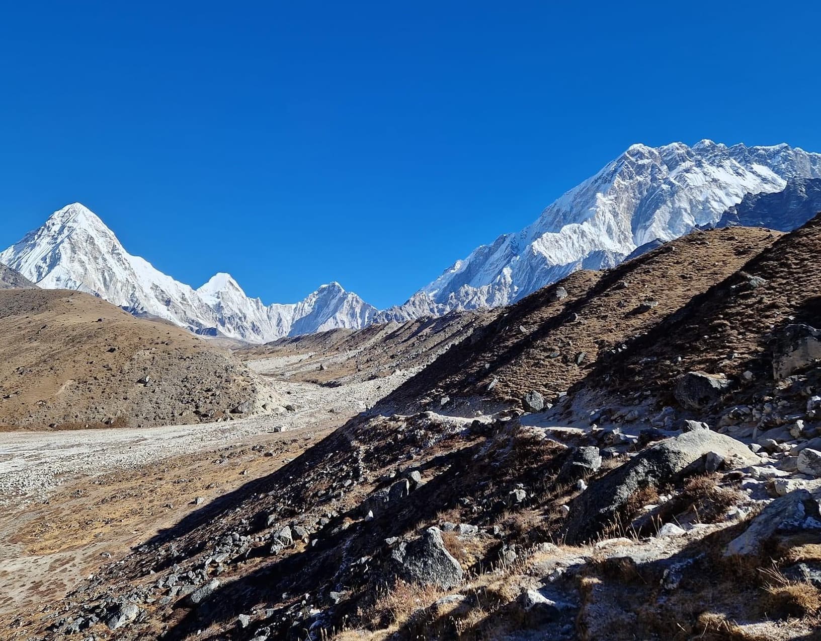 Trekking in October in Nepal